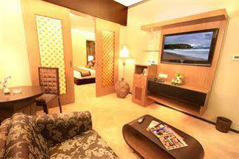 The Atria Bangalore Bagian luar foto